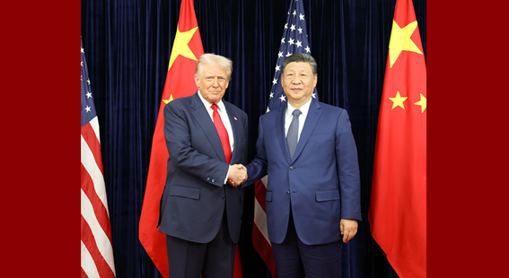 习近平同美国总统特朗普在釜山举行会晤